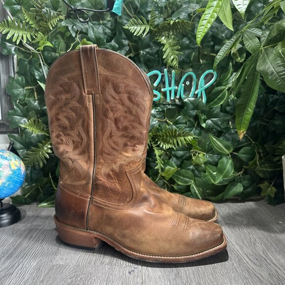 Moonshine Spirit Mens Crazy Horse Leather Western Boots 11 EE BBM85